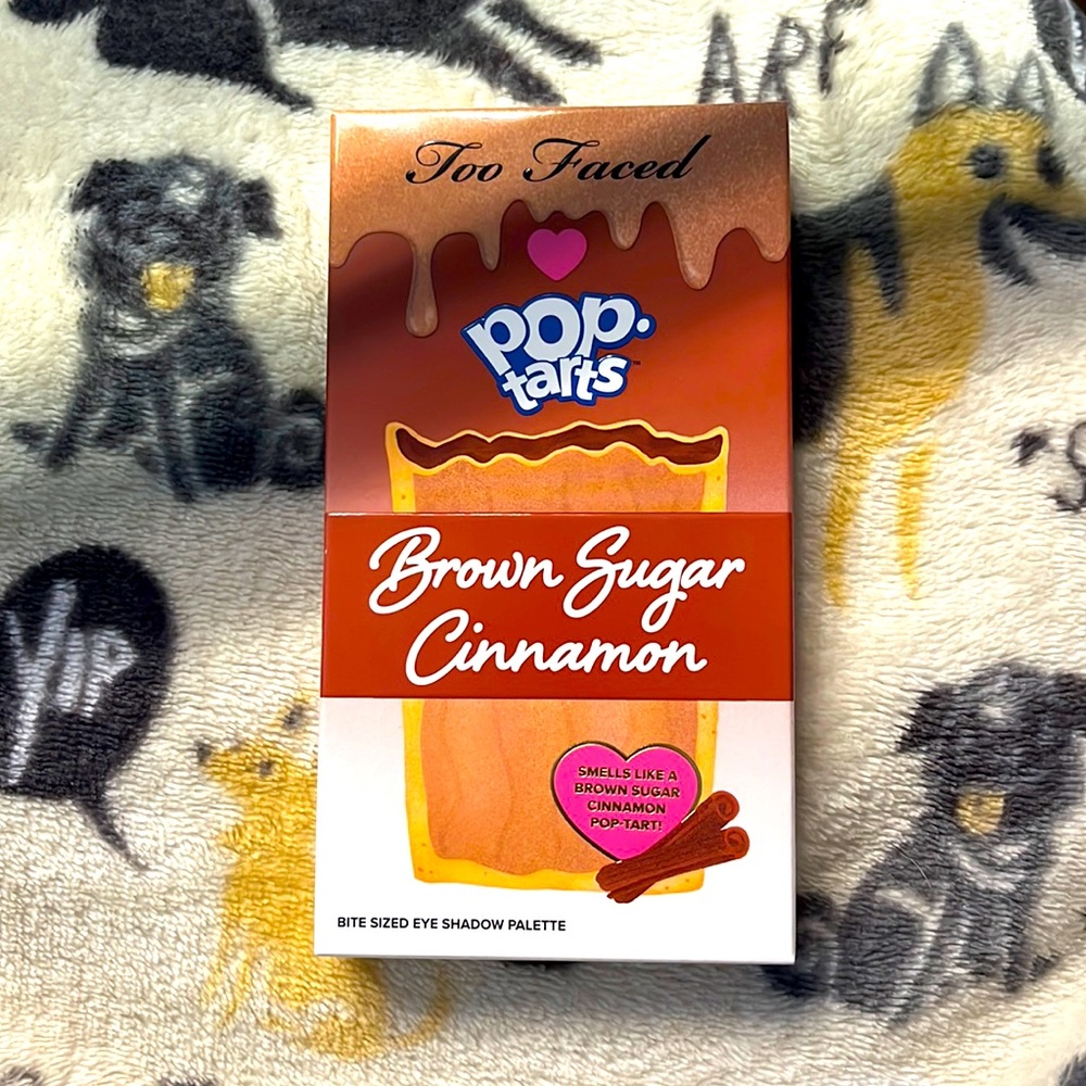 Too Faced - Pop-Tarts Brown Sugar Cinnamon Mini Eye Shadow Palette - brand new